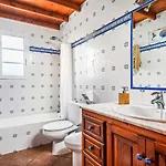 Iris Bosch קאלאן בוש